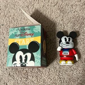 runDisney Vinylmation